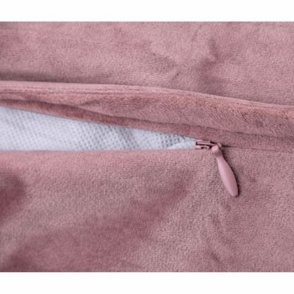 Designed by Lotte Katzenkissen Velveti - pink