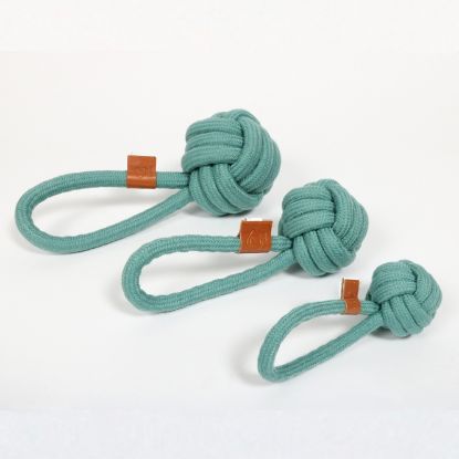 D&D Knotenball mit Schlaufe Harper - blau - 27 x 10cm